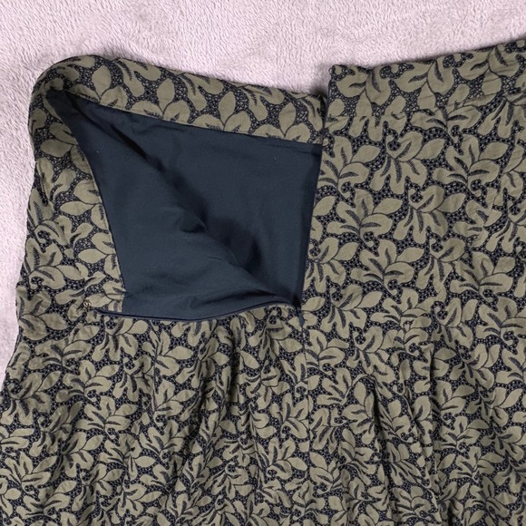 Ann Taylor Olive Green Leaf Embroidered Flared Mini Skirt Size 16 Dark Academia - Picture 7 of 12